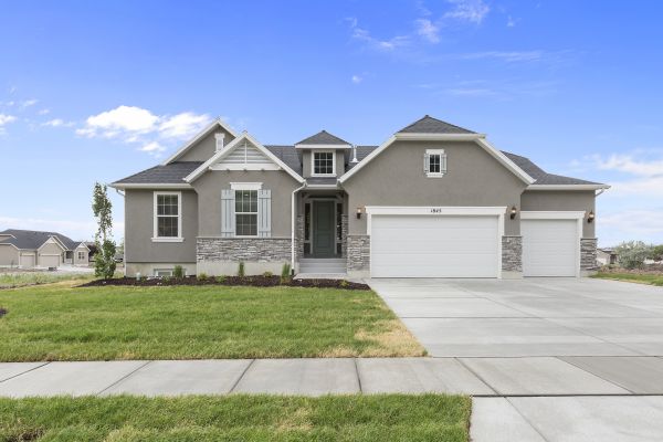 Residential Driveway Service in Layton